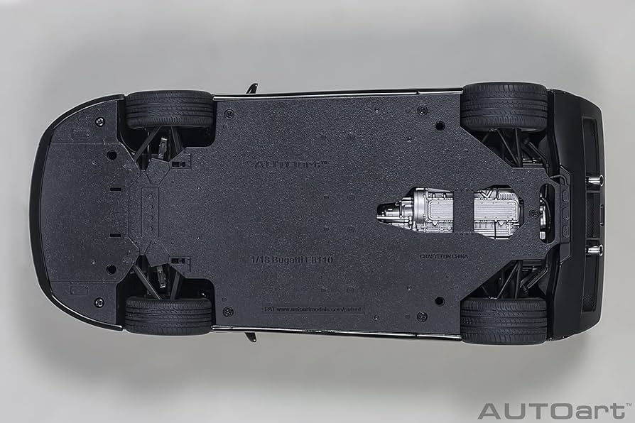 Amazon | オートアート (AUTOart) 1/18 ブガッティ EB110 SS